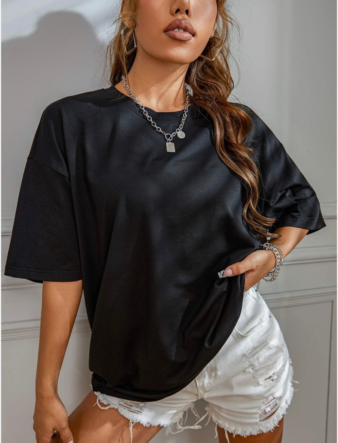 LOVE NEVER FAILS GRAPHIC TEE